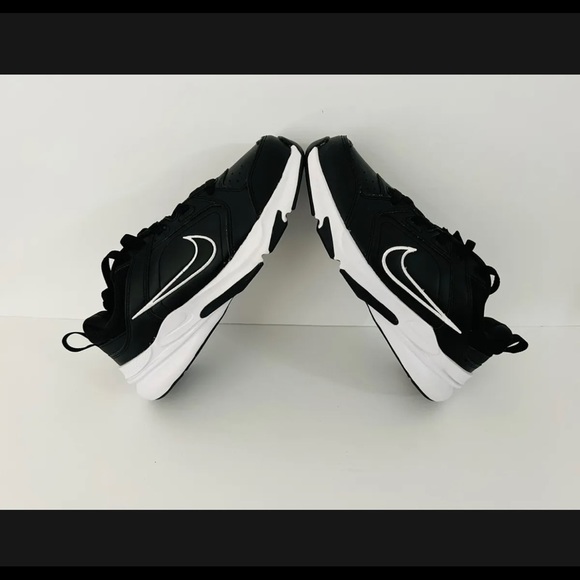 Men Nike Defy All Day Casual Walking & Training Sneakers Black/Black DJ1196- 002 - Picture 5 of 5